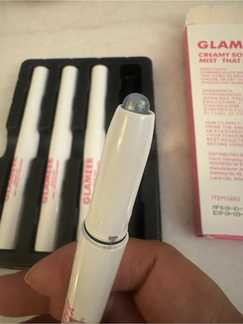 Finely Blend Creamy Eyeshadow Stick - Pink